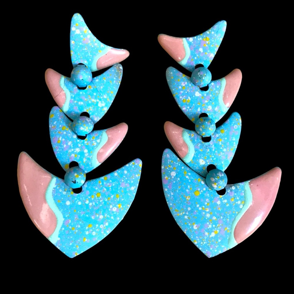 Huge 80s Pastel Articulated Fishbone Paint Splatter Earrings Dangle Runway Blue